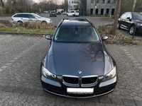 Gebraucht BMW 320 170 PS (125 kW) 2008 Grau Kombi