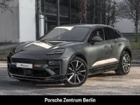 Gebraucht Porsche Macan Turbo 469 kW (639 PS) 2026 Silber SUV