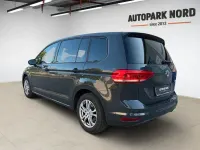 Gebraucht VW Touran 116 PS (85 kW) 2018 Grau Van / Kleinbus