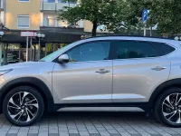 Gebraucht Hyundai Tucson Premium 185 PS (136 kW) 2019 Grau SUV