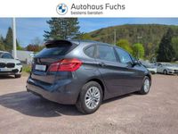 gebraucht BMW 218 Active Tourer i Advantage AHK-abnehmbar LED El. Heckklappe Mehrzonenklima