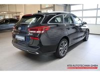 gebraucht Hyundai i30 Kombi Trend 1.5 T-GDI 48V DCT Navi LED ACC Apple CarPlay