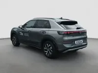 Gebraucht VW T-Roc Life 116 PS (85 kW) 2026 Grau (wolf grey metallic) SUV
