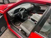 Gebraucht Mazda 323S 84 PS (61 kW) 1991 Rot Limousine