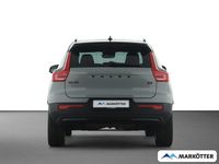 Neu Volvo XC40 Plus 163 PS (119 kW) 2026 Grau SUV
