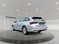 Gebraucht Skoda Octavia Selection 150 PS (110 kW) 2024 Brillantsilber Kombi