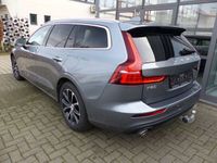 gebraucht Volvo V60 Momentum Pro B4 Aut.EU6d*PANO*LEDER*NAVI*AHK*H+K*