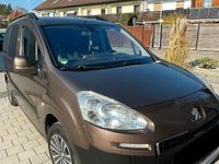 Gebraucht Peugeot Partner Tepee 114 PS (83 kW) 2013 Braun Van / Kleinbus