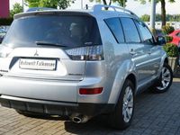gebraucht Mitsubishi Outlander 2.4 MIVEC Instyle Auto