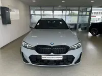 Gebraucht BMW 330 Performance 245 PS (180 kW) 2023 Grau Kombi
