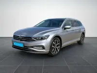 Gebraucht VW Passat Elegance 200 PS (147 kW) 2023 Silber Kombi