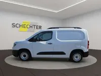 Gebraucht Opel Combo Edition 102 PS (75 kW) 2022 Jade weiß Van / Kleinbus