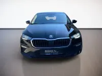Gebraucht Skoda Scala Essence 95 PS (69 kW) 2025 Blackmagic perleffekt Kleinwagen