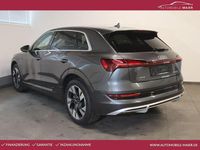 Second-hand Audi e-tron S-Line 230 kW (313 CP) 2022 Gri SUV