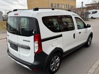 Gebraucht Dacia Dokker Stepway 116 PS (85 kW) 2016 Weiß Van / Kleinbus