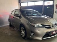 Gebraucht Toyota Auris Life 132 PS (97 kW) 2014 Grau Limousine