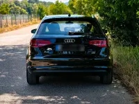 Gebraucht Audi A3 Comfort 110 PS (80 kW) 2015 Schwarz Limousine