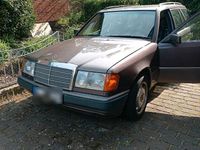 Brugt Mercedes E220 150 HK (110 kW) 1992 Brun Stationcar