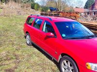 Gebraucht Volvo V70 180 PS (132 kW) 2005 Rot Kombi