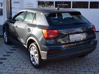 Gebraucht Audi Q2 110 PS (80 kW) 2022 Manhattangrau metallic SUV