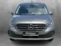 Gebraucht Mercedes T180 Style 116 PS (85 kW) 2024 Chromitgrau Van / Kleinbus