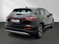 Gebraucht Audi Q4 e-tron Advanced 150 kW (204 PS) 2023 Mythosschwarz metallic SUV