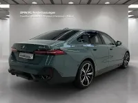 Gebraucht BMW 550e M Sport 313 PS (230 kW) 2024 Grün Limousine