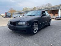 Gebraucht BMW 320 Sport Line 150 PS (110 kW) 1997 Schwarz Limousine