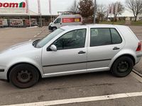 Gebraucht VW Golf IV 115 PS (84 kW) 2000 Grau Kleinwagen