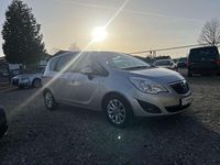 Gebraucht Opel Meriva 120 PS (88 kW) 2012 Argon silber/ice silver (m2) Van / Kleinbus