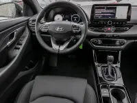 Neu Hyundai i30 Advantage 101 PS (74 kW) 2025 Ecotronic grey (grau) Kombi