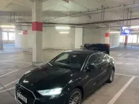 Gebraucht Audi A3 Ambiente 116 PS (85 kW) 2021 Schwarz Limousine