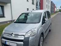 Gebraucht Citroën Berlingo 92 PS (67 kW) 2011 Silber Van / Kleinbus