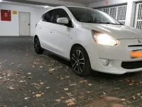 Gebraucht Mitsubishi Space Star Diamant Edition 80 PS (58 kW) 2016 Weiß Kleinwagen