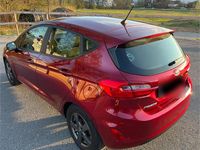 Gebraucht Ford Fiesta 100 PS (73 kW) 2017 Rot Limousine