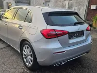 Gebraucht Mercedes A180 136 PS (100 kW) 2019 Iridiumsilber  metalliclack Kleinwagen