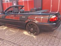 Gebraucht BMW 318 Cabriolet 143 PS (105 kW) 2003 Schwarz Cabrio