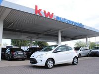 Gebraucht Ford Ka Trend 69 PS (50 kW) 2016 Weiß Kleinwagen