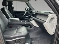 Usata Land Rover Defender SE 202 CV (148 kW) 2024 Nero SUV