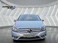 Gebraucht Mercedes B250 211 PS (155 kW) 2014 Silber Van / Kleinbus