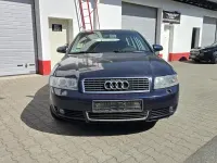 Gebraucht Audi A4 130 PS (95 kW) 2026 Blau Kombi