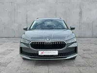 Gebraucht Skoda Superb Selection 150 PS (110 kW) 2025 Grau Kombi