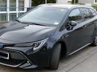 gebraucht Toyota Corolla 1.8 Hybrid Touring Sports Team Deutschland