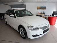 gebraucht BMW 318 Baureihe 3 Touring 318d/Bi-XENON/NAVI/SHZ