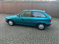 Gebraucht Opel Astra 71 PS (52 kW) 1994 Blau Kleinwagen