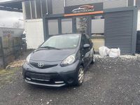 Gebraucht Toyota Aygo Cool 68 PS (50 kW) 2013 Grau Kleinwagen