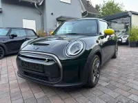 Gebraucht Mini Cooper SE Resolute Edition 135 kW (184 PS) 2023 Grün Kleinwagen