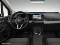 Gebraucht BMW 230e Active Tourer Luxury Line 326 PS (239 kW) 2025 Schwarz Van / Kleinbus