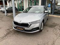 Gebraucht Skoda Octavia Ambition 110 PS (80 kW) 2023 Brilliant silbermetallic Limousine