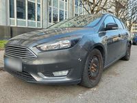 Gebraucht Ford Focus Titanium 120 PS (88 kW) 2014 Grau Kombi